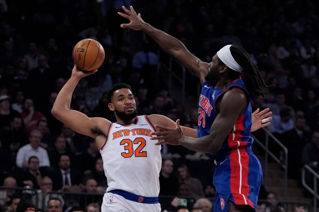 Celtics' Road Reign Continues with OT Win Over Knicks 9th Straight, hoodie, sweater, long sleeve and tank top Celtics Road Reign Continues with OT Win Over Knicks 9th Straight 2