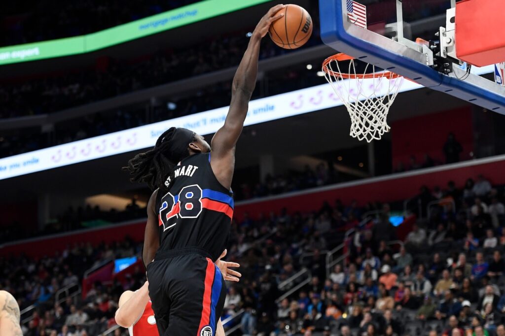 Kings Overcome 80 Point Effort from LaVine DeRozan to Beat Pistons 2